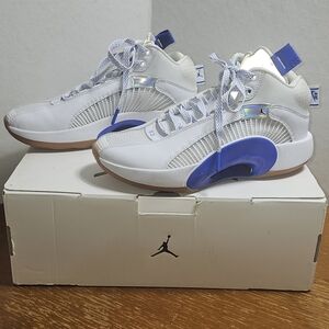 Air Jordan XXXV Sisterhood 6.5 Men's Size 8 Women's Like New. CZ5657 100